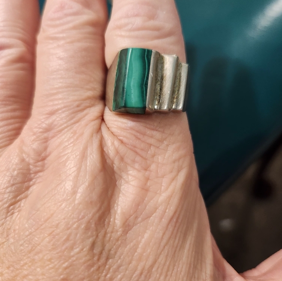 Mexican Malachite 925 Size 10 ring - Picture 3 of 5